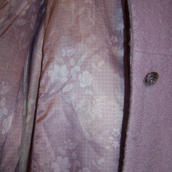 Guess New Without Attached Tags Coat XL 12-14 Dusty Rose lilac/lavender Hue - Picture 4 of 9